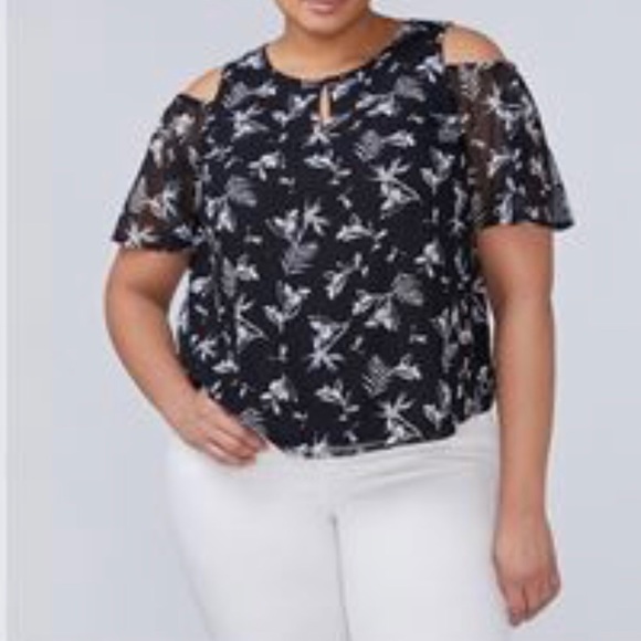 Lane Bryant Tops - Lane Bryant Off the Shoulder Size 16 Top